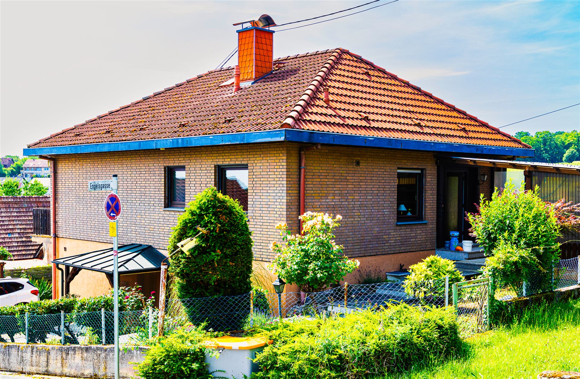 Seitenansicht des Einfamilienhauses in Pleisweiler